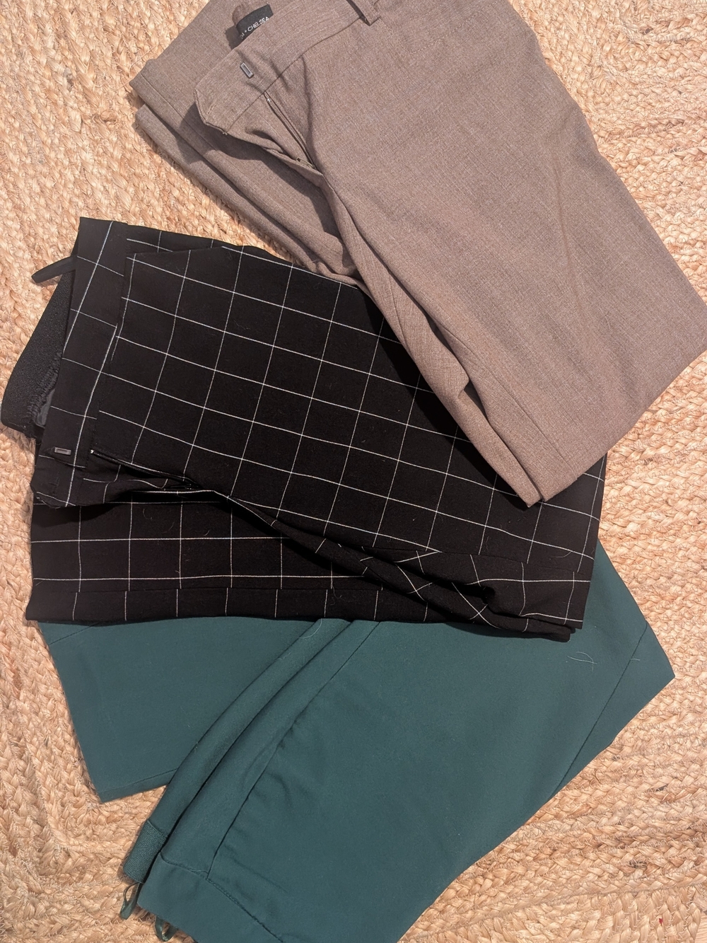 Amanda & Chelsea Pants, Lot Of 3